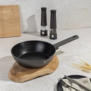 BH-8120_lifestyle_jt_1 (1)_11zon.webp