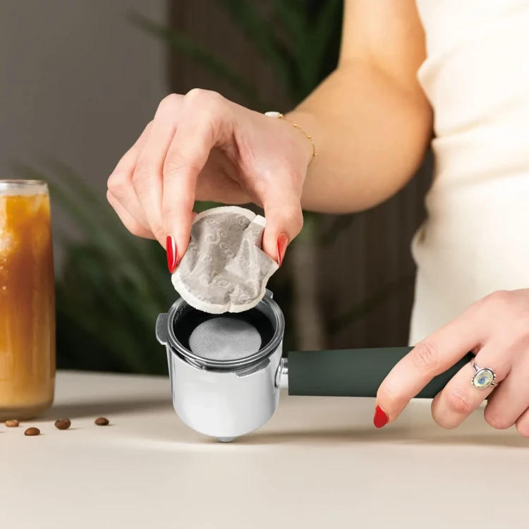 Ekspres kolbowy 3 w 1 BerlingerHaus Matte Green Collection BH-9850