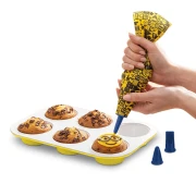 Forma do muffinów 6 szt. z workiem cukierniczym Minions Collection Berlinger Haus BH-8708MN